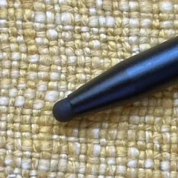 New IO Gear Accu-Tip Stylus For Tablets Touch Screens And Smart Phones N… - Picture 10 of 12